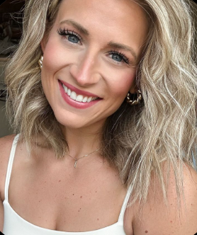 Emily R.